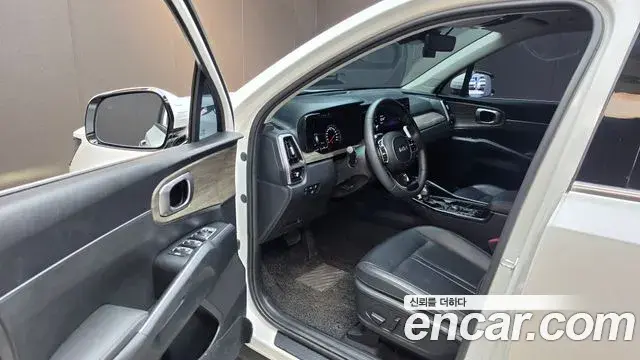 Kia Sorento 2022 — Фото 10/20
