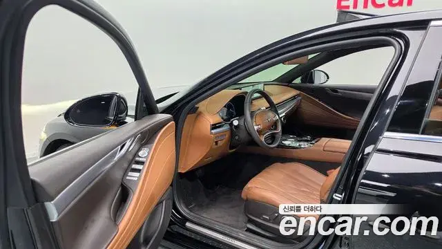 Genesis Electrified G80 2022 — Photo 10/20