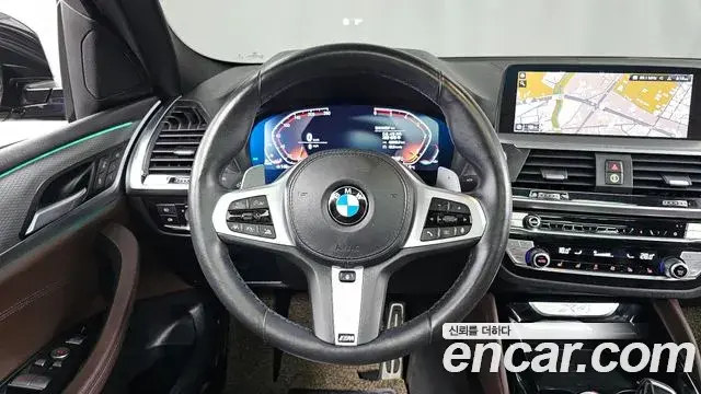 BMW X4 2021 — Фото 13/20