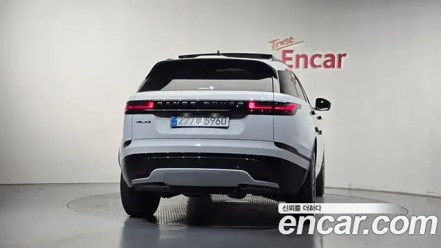 Land Rover Range Rover Velar 2025 — Photo 4/20