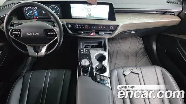 Kia K8 2024 — Photo 7/20