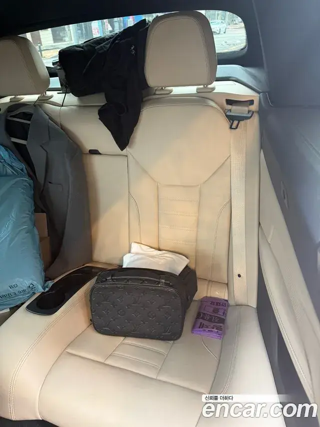 BMW 4 Series 2021 — Photo 7/9