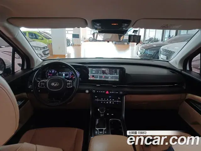 Kia Carnival 2020 — Şəkil 11/20