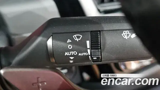 Lexus ES300h 2026 — ფოტო 29/36