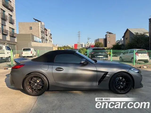 BMW Z4 2021 — Фото 5/10