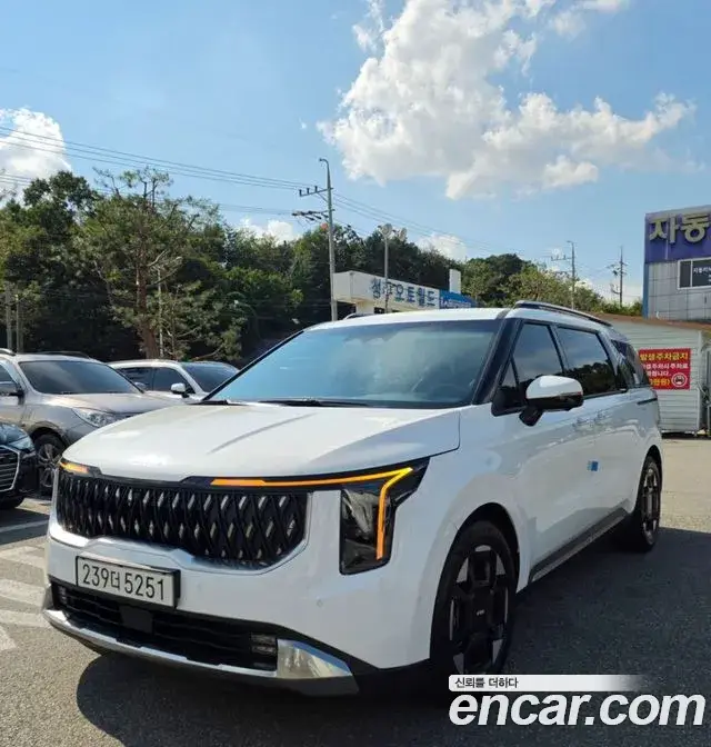 Kia Carnival, 2024
