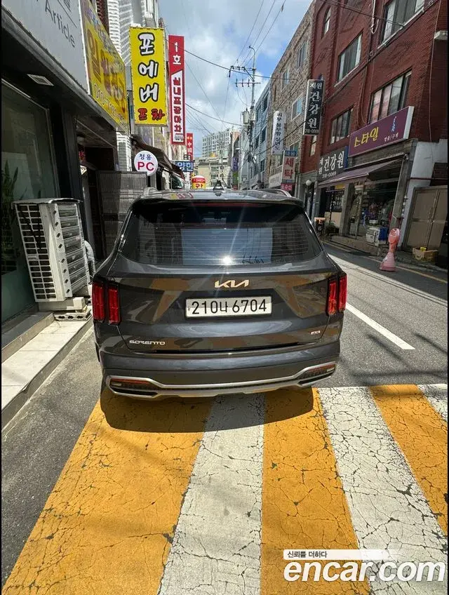 Kia Sorento 2023 — Photo 4/6