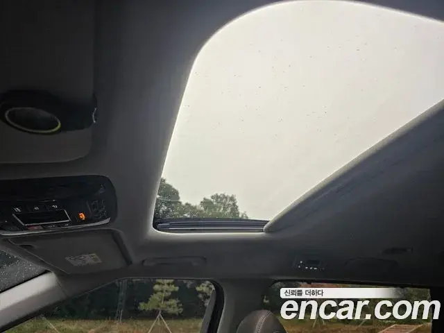 Kia Carnival 2024 — Photo 14/18