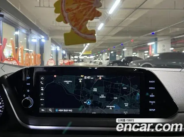 Hyundai Sonata 2022 — Photo 7/17