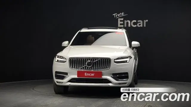 Volvo XC90 2023 — Фото 3/20