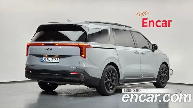 Kia Carnival 2026 — Photo 2/20