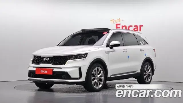 Kia Sorento 2021 — Фото 1/20