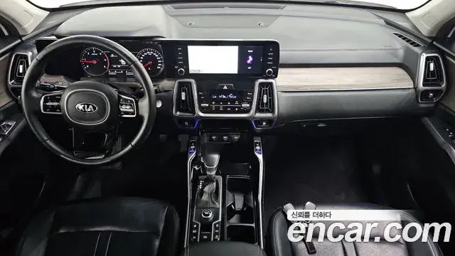 Kia Sorento 2021 — Фото 7/20