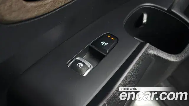Kia Sorento 2021 — Фото 19/20