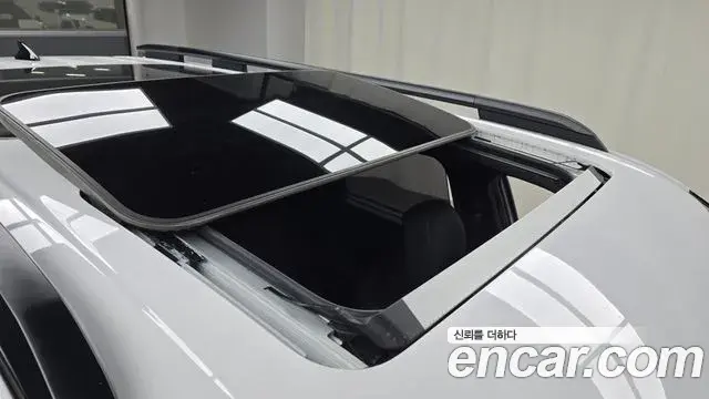 Hyundai Santa Fe 2025 — Photo 19/20
