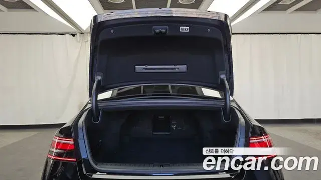 Genesis G90 2023 — Photo 20/20