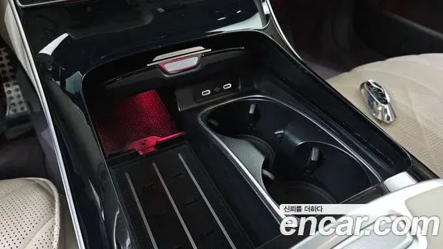 Mercedes-Benz S-Class 2022 — Photo 19/20