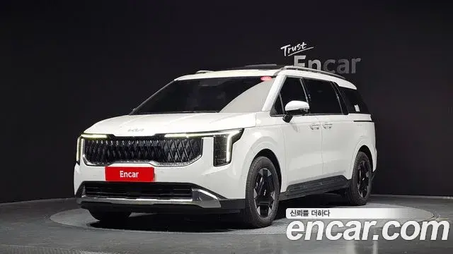 Kia Carnival 2025 — Photo 1/20