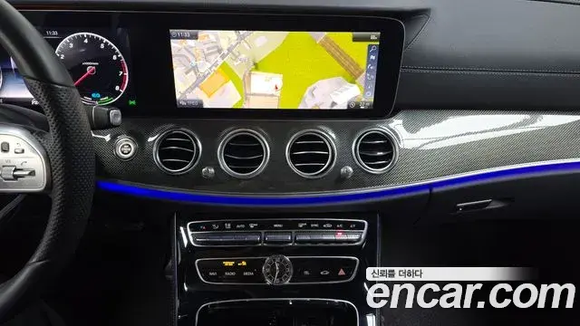 Mercedes-Benz E-Class 2019 — Şəkil 12/20