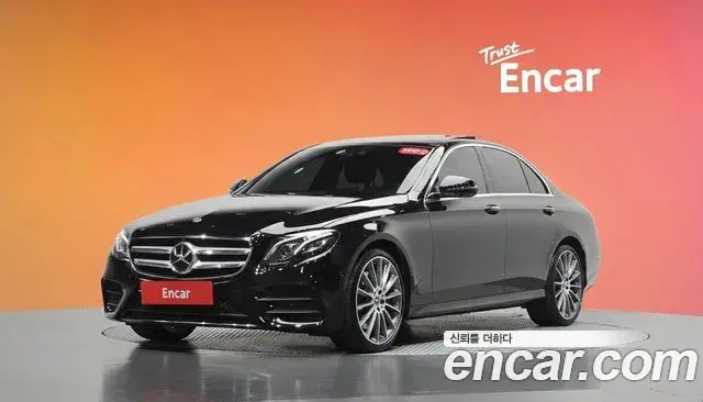 Mercedes-Benz E-Class 2019 — Şəkil 1/20