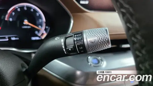 Genesis Electrified G80 2021 — Şəkil 18/20