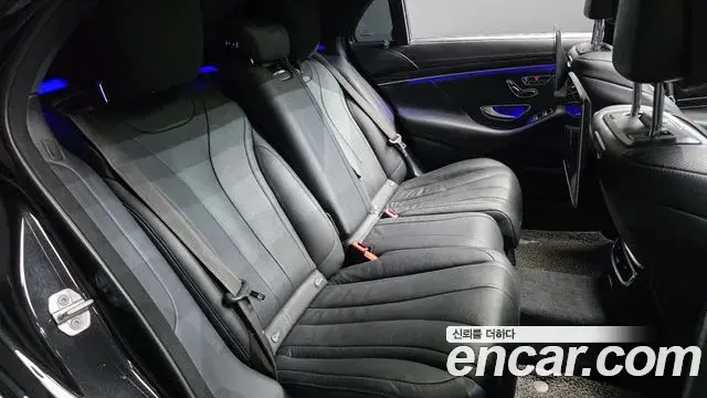 Mercedes-Benz S-Class 2018 — Photo 11/20