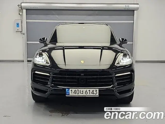 Porsche Cayenne 2023 — Фото 2/19