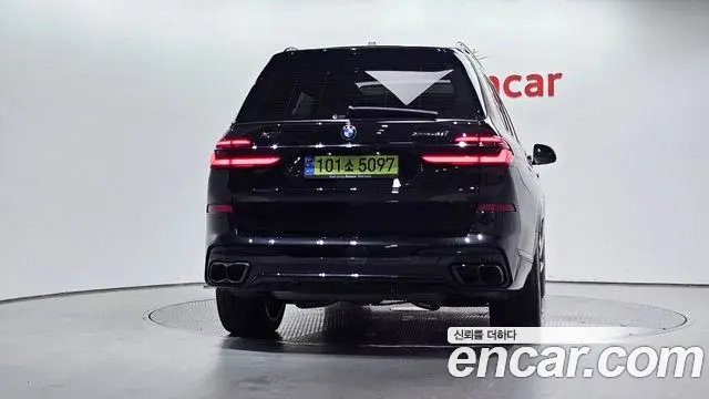 BMW X7 2024 — Photo 4/20