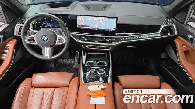 BMW X7 2024 — Photo 7/20