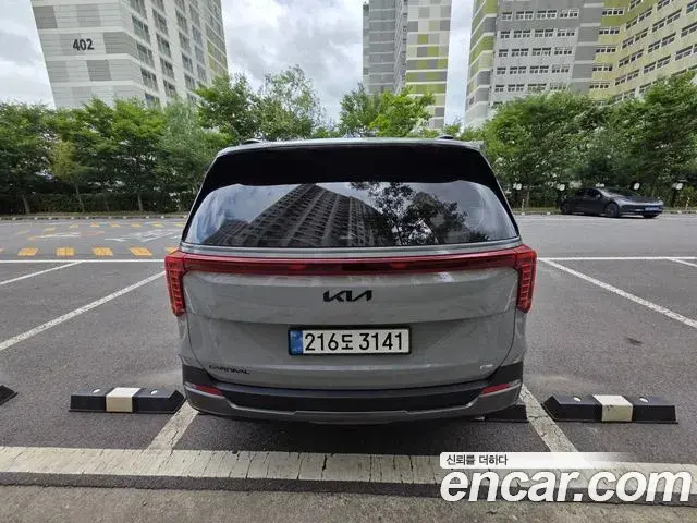 Kia Carnival 2025 — Photo 3/16
