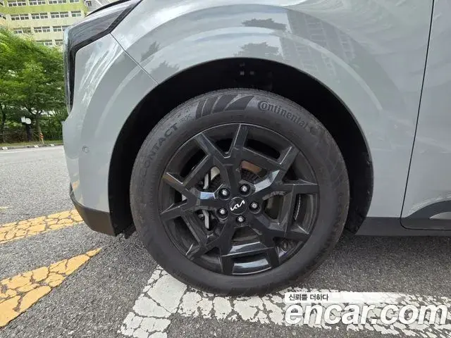 Kia Carnival 2025 — Photo 16/16