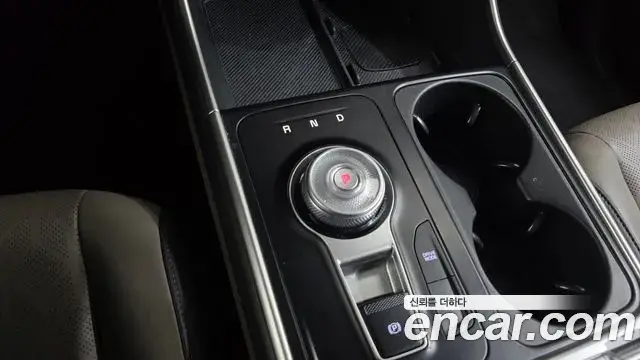Kia Carnival 2024 — Photo 9/20