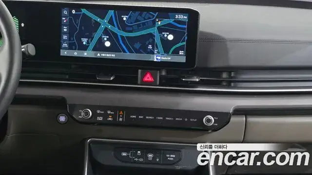 Kia Carnival 2024 — Photo 14/20