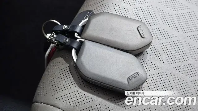 Kia Carnival 2024 — Photo 17/20