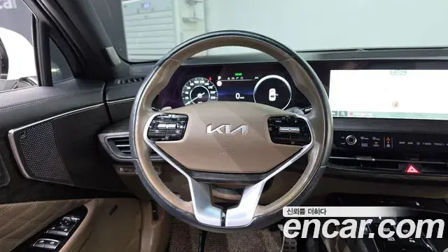 Kia K8 2021 — Şəkil 13/20