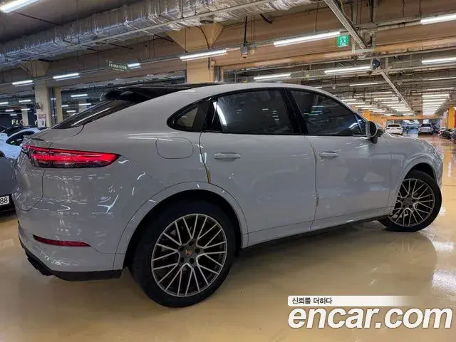 Porsche Cayenne 2023 — Şəkil 1/20