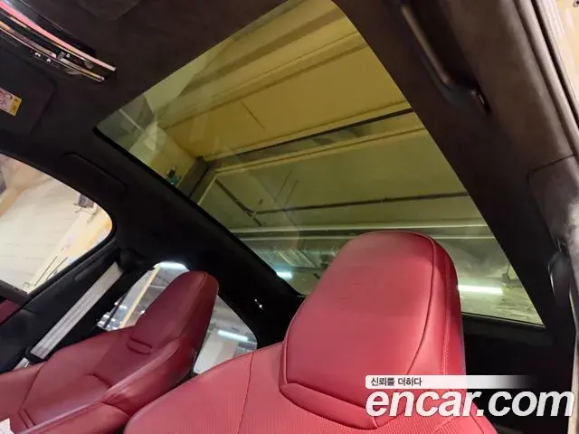 Porsche Cayenne 2023 — Şəkil 17/20