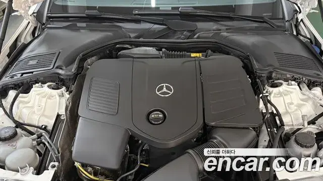 Mercedes-Benz CLE-Class 2026 — Photo 5/11