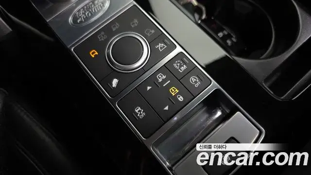 Land Rover Discovery 5 2018 — Şəkil 17/20