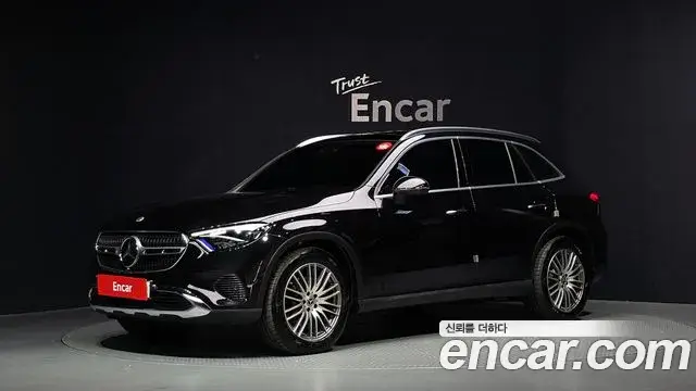 Mercedes-Benz GLC-Class, 2026