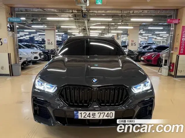 BMW X6 2023 — Фото 1/20