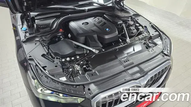 BMW 5 Series 2024 — Photo 6/20