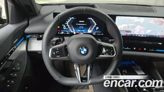 BMW 5 Series 2024 — Photo 13/20