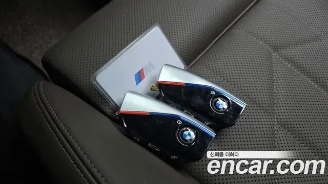 BMW 5 Series 2024 — Photo 18/20