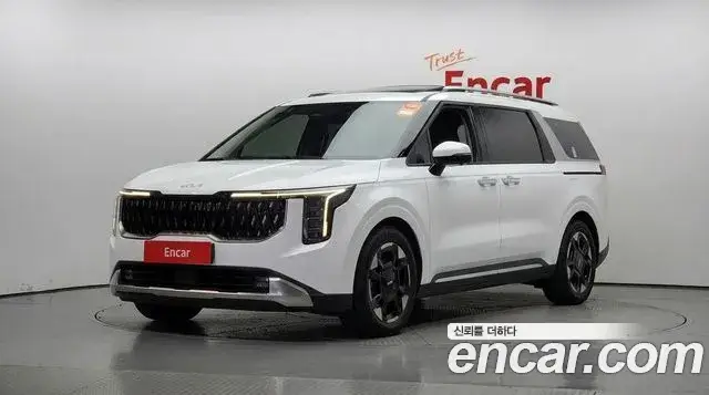 Kia Carnival, 2023