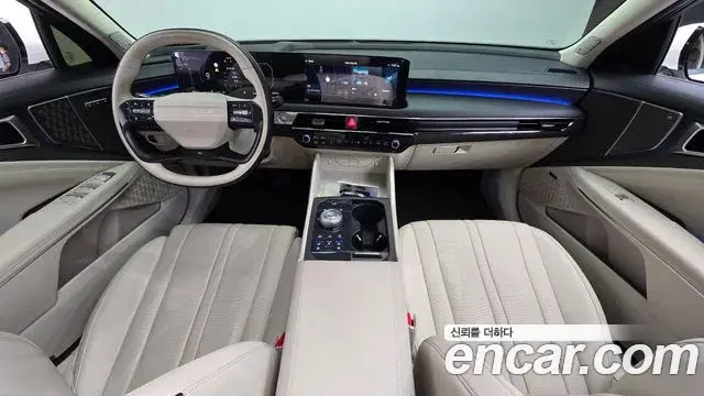 Kia K8 2025 — Photo 9/20