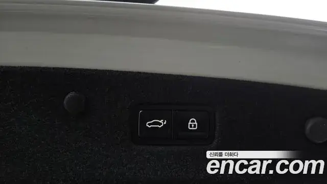 Kia K8 2025 — Photo 15/20