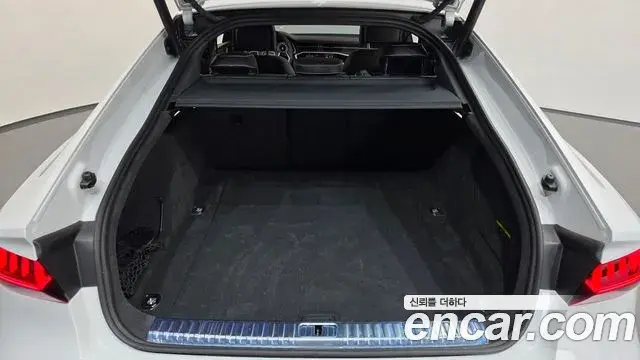 Audi A7 2025 — Photo 20/20
