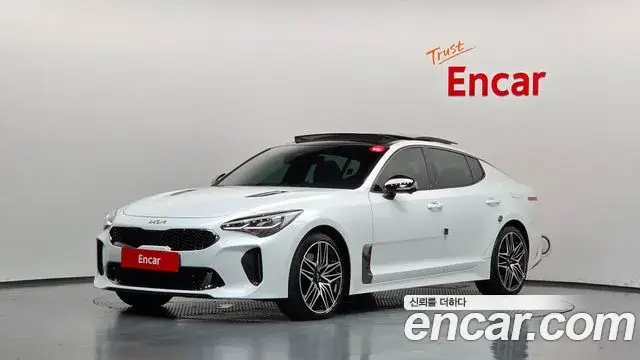 Kia Stinger, 2022