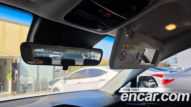 Hyundai Grandeur 2023 — Photo 18/20